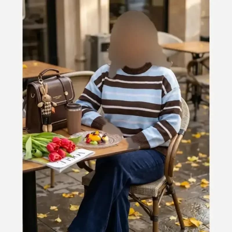 پولیور بافت پینترستی مدل بلوط ریز بافت گرم بالا فری سایز قهوه ای سفید آبی — تصویر ۳
