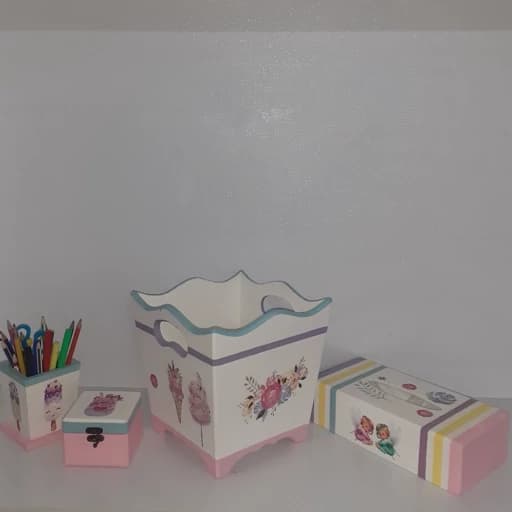 ست سطل جادستمال جامدادی جعبه ساعت کودک شیکوپاژ کامنا مدل 13144182