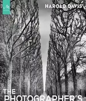 دانلود کتاب The Photographer’s Black and White Handbook: Making Processing Stunning Digital Photos