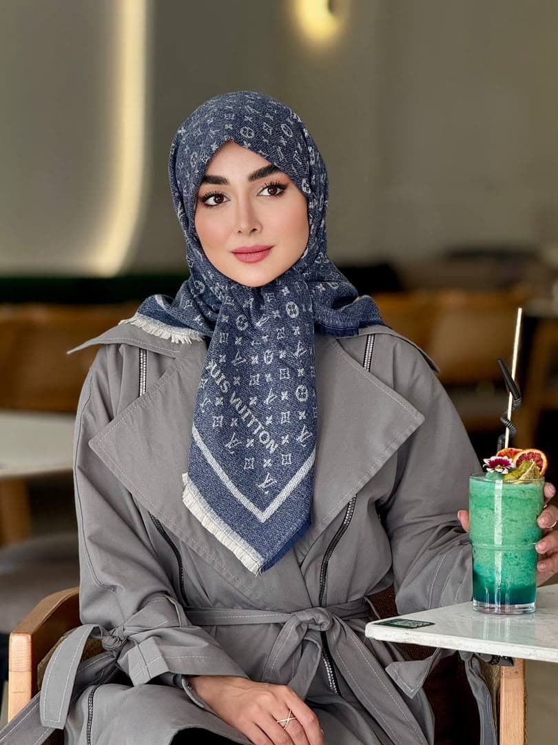 روسری موهر طرح ال وی کد ۱۱۳۱