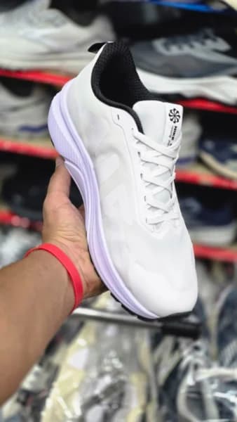 کتونی رانینگ نایک ایر زوم مسترکوالیتی سایز ۳۸ الی ۴۵ ساخت ویتنام Nike Air Zoom — تصویر ۲
