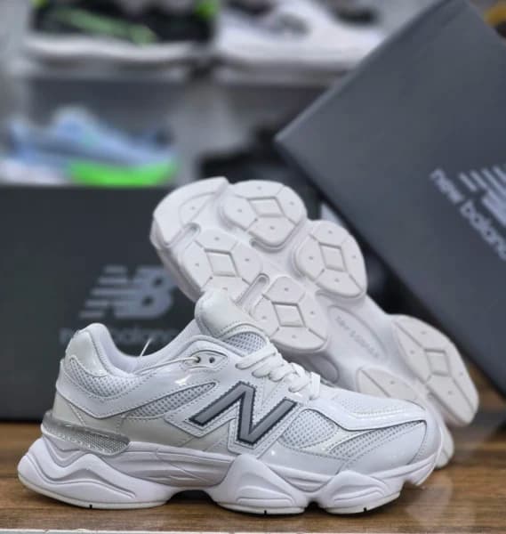 کتونی مسترکوالیتی نیوبالانس ۹۰۶۰ ساخت ویتنام سایز 40 الی 45 Newbalance 9060