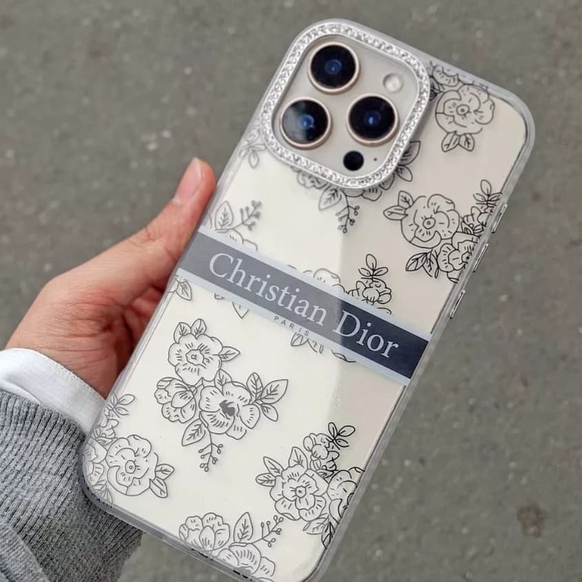 کاور قاب یاران مدل گل مناسب برای گوشی موبایل اپل iPhone 17 Pro Max — تصویر ۲