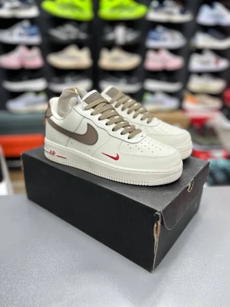 کتونی نایک ایرفورس ۱ مسترکوالیتی سایز ۳7 الی ۴۵ ساخت ویتنام Nike Airforce 1