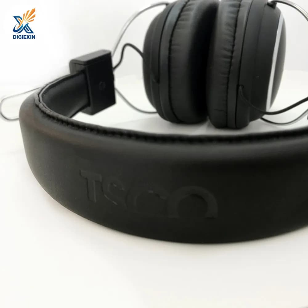 هدفون بیسیم تسکو مدل TSCO TH 5346 — تصویر ۳