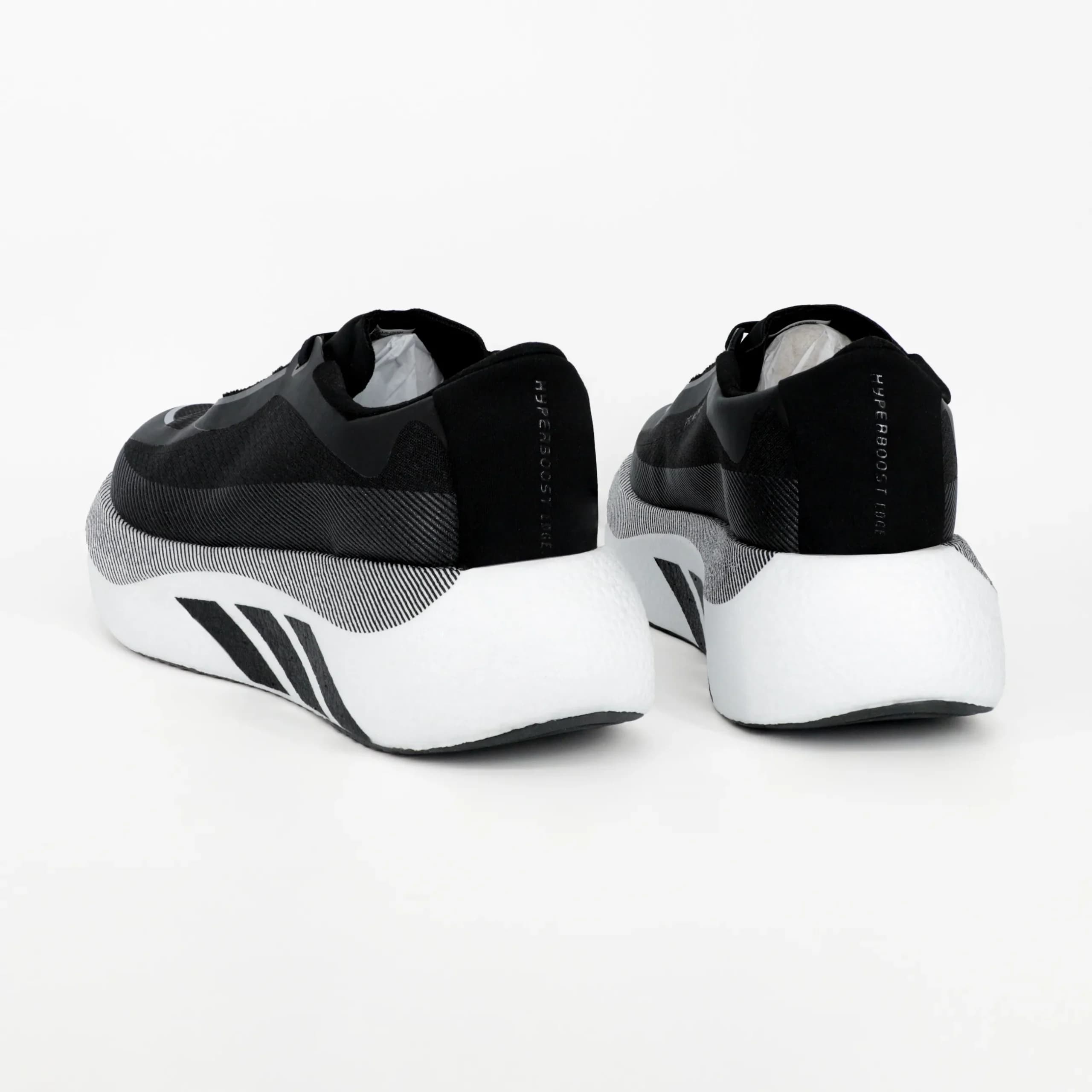 کتونی آدیداس هایپر بوست Adidas Hyperboost مردانه مسترکوالیتی مشکی سفید کد 2923 — تصویر ۳