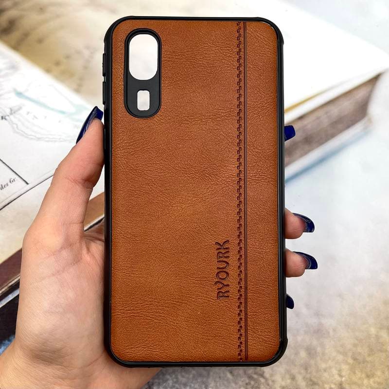 قاب گوشی Galaxy A01 Core / Galaxy M01 Core / Galaxy A3 Core سامسونگ چرمی طرح دوخت RYOURK کلاسیک ایربگ دار محافظ لنز دار عسلی کد 887877