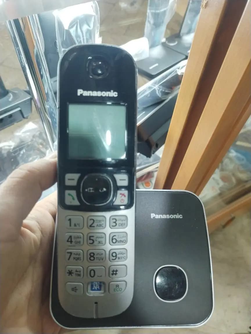 تلفن بی سیم پاناسونیک مدل 6811 استوک دبی بدون کارتن لوازم نو