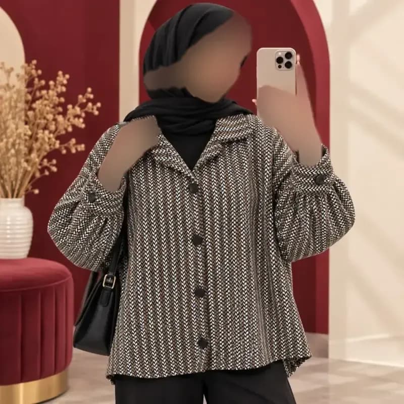 شکت زنانه پاییزه پیردوپل دکمه دار فری سایز مناسب تا 50 — تصویر ۴