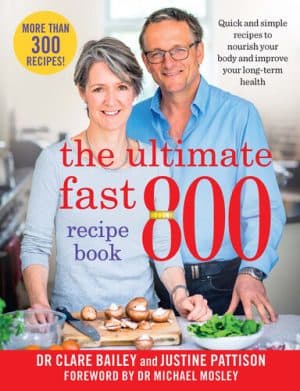 دانلود کتاب The Ultimate Fast 800 Recipe Book : Quick and simple recipes to nourish your body and improve your long-term health