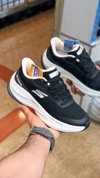 کتونی اسکیچرز هایپربرست کربن مسترکوالیتی سایز ۳۷ الی ۴۰ Skechers Hyperburst Carbon
