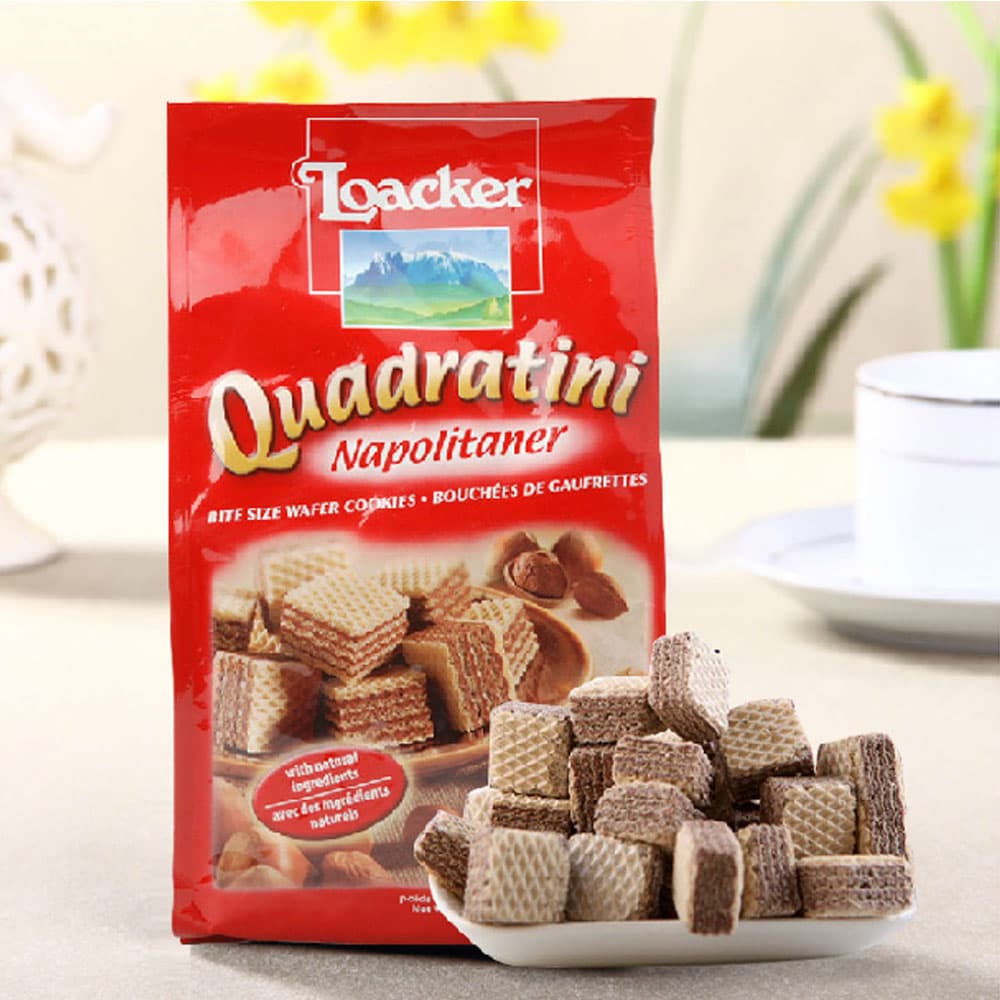 ویفر فندقی لواکر Loacker