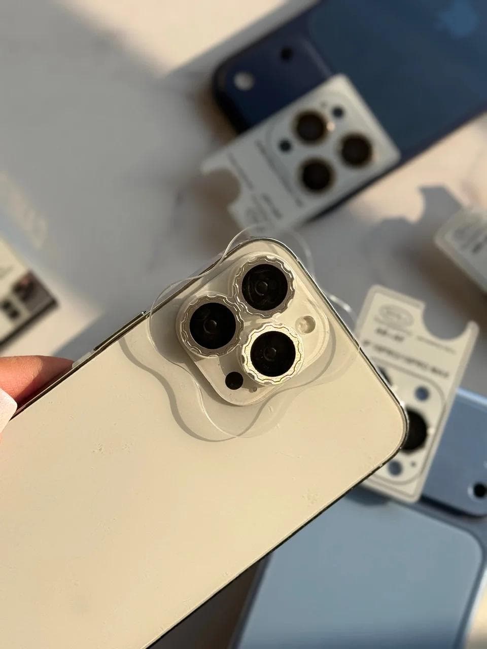 محافظ لنز طرح چرخ دنده با شابلون نصب (کدa0351) مناسب برای iPhone 18Promax/18Pro — تصویر ۲