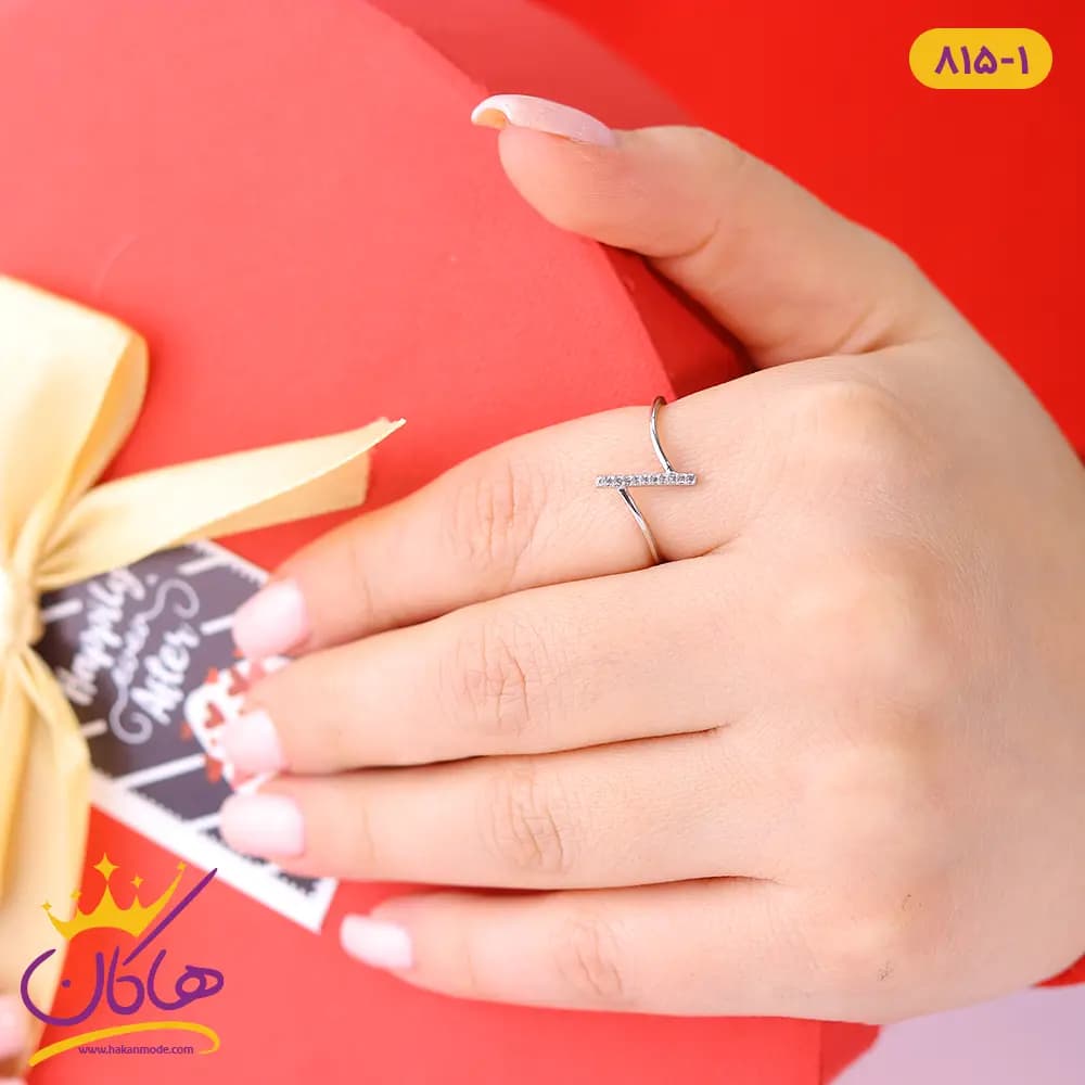 انگشتر ظریف زنانه ژوپینگ نقره ای نگین کوب | xp 815/1