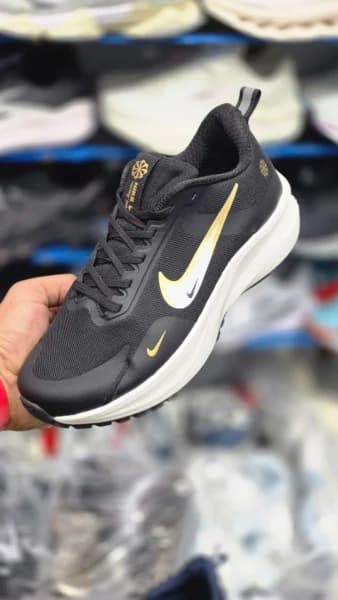 کتونی رانینگ نایک ایر زوم مسترکوالیتی Nike Air Zoom