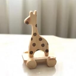 اسباب بازی زرافه چرخ دار چوبی ارتفاع 23 عرض 10 — تصویر ۳