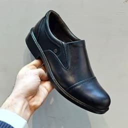 کفش مردانه چرم طبیعی گاوی مجلسی رسمی طبی راحتی روزمره تولید کارخانه اسکان تبریز پوست خالص مخصوص پیاده روی در مسترشوز — تصویر ۳