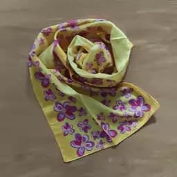 شال ساتن دخترانه، شال دخترانه، شال روسری دخترانه، شال پارجه ای، مناسب 1 تا 4 ساله — تصویر ۳