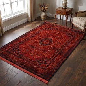 فرش ماشینی کرامتیان طرح بلوچی 4123A زمینه لاکی — تصویر ۲