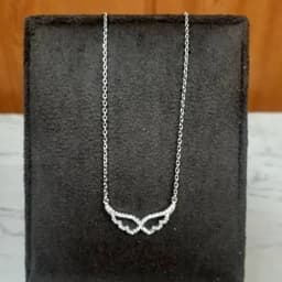 گردنبند نقره زنانه ،طرح بال فرشته عیار 925و آبکاری طلا سفید — تصویر ۳