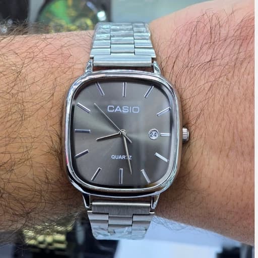 ساعت مچی مردانه کاسیو (Casio) کلاسیک تقویم دار — تصویر ۲