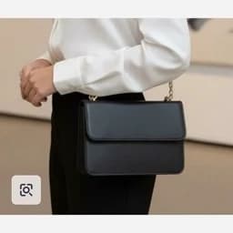 کیف مجلسی زنانه و دخترانه با چرم صنعتی در رنگ مشکی — تصویر ۳