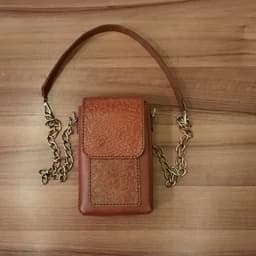 کیف دوشی زنانه چرم دستدوز طبیعی 075 — تصویر ۳