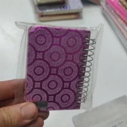 دفترچه یادداشت سیمی جلد اکلیلی خارجی با کاغذ اروپایی اندازه 12 در 9 — تصویر ۳