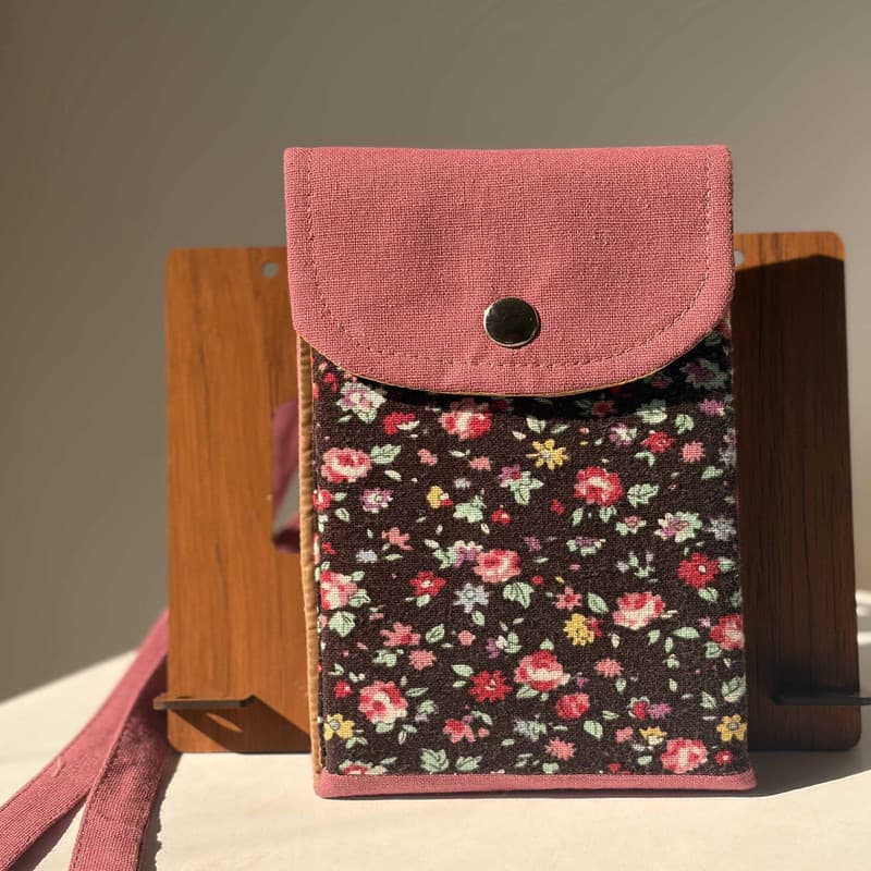 کیف دوشی دست دوز زنانه مدل پارچه ای — تصویر ۳
