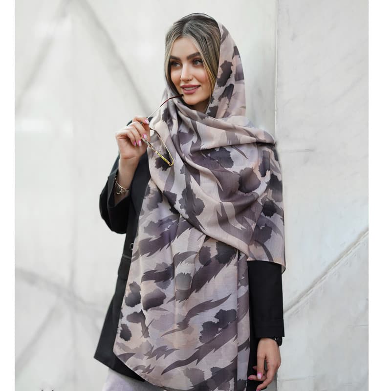 شال زنانه مدل نخی مزونی طرح پلنگی کد ana-1415-1 — تصویر ۲