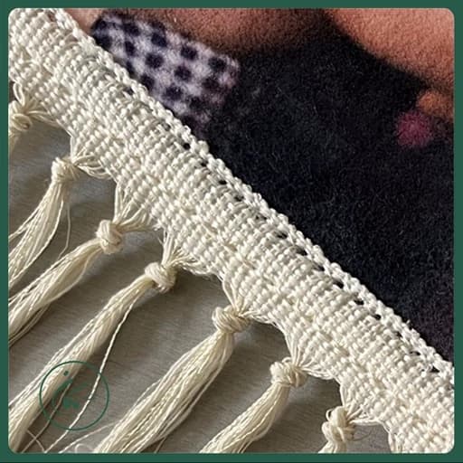 تابلو فرش چهره ماشینی سفارشی 1200 شانه ابریشم مصنوعی (سایز 20در20 سانتی متر)