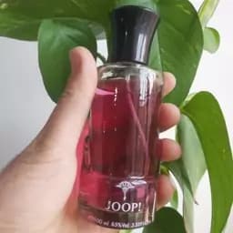 ادکلن جوب قرمز مردانه لوکابوسی حجم 100 میل — تصویر ۳