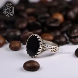 انگشتر نقره زنانه عقیق مشکی کد 496 — تصویر ۳