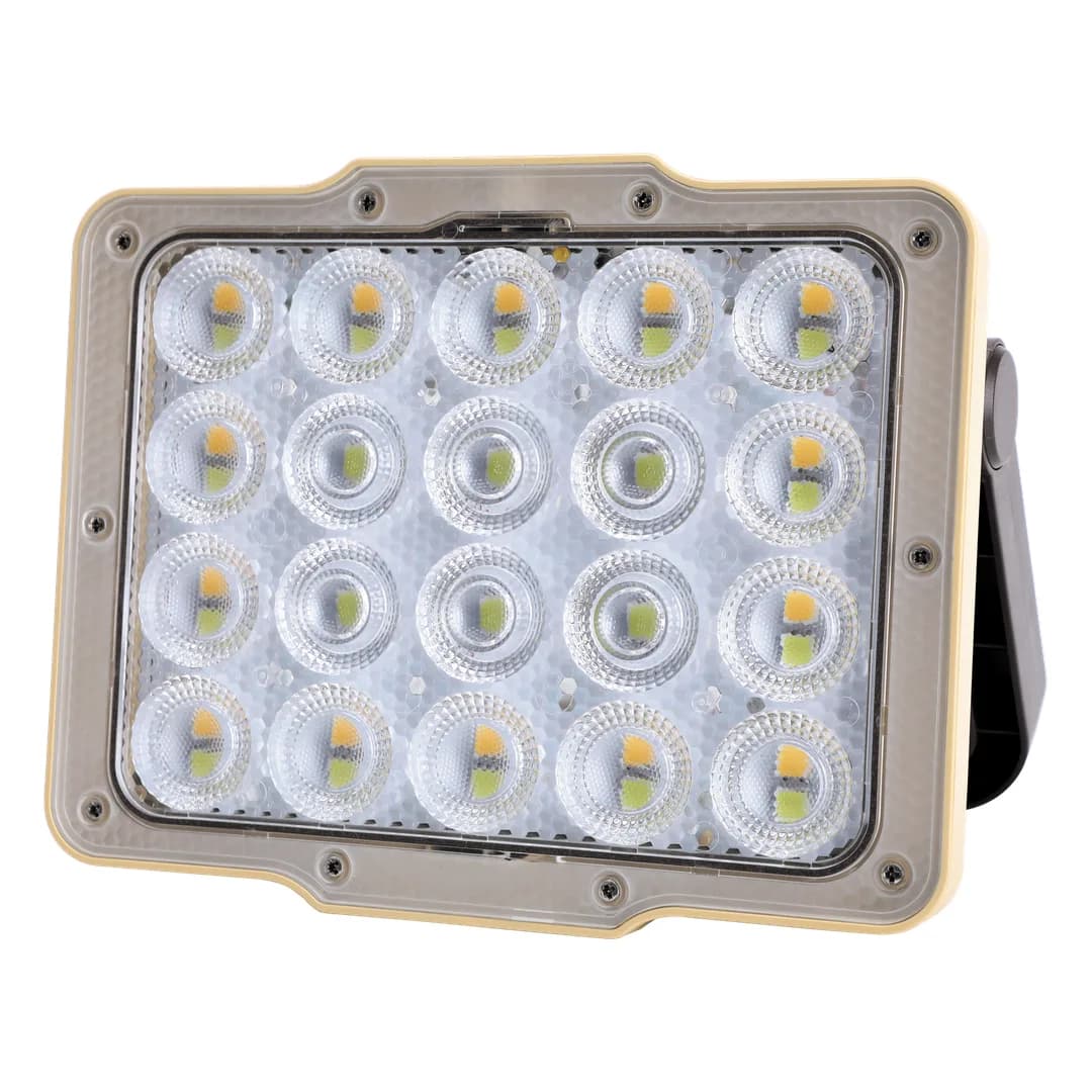 پروژکتور خورشیدی گرین لاین با باتری 4800 میلیآمپرساعت و 43 LED مدل GNFL13SOLGTBK
