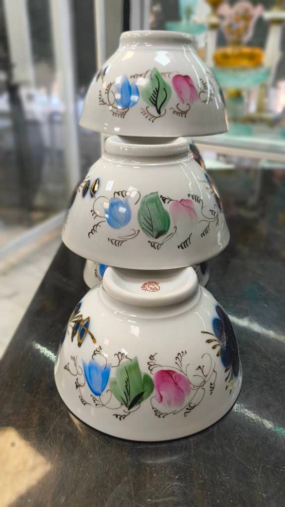 پیاله گل انگوری سرمه ای روسی قدیمی — تصویر ۳