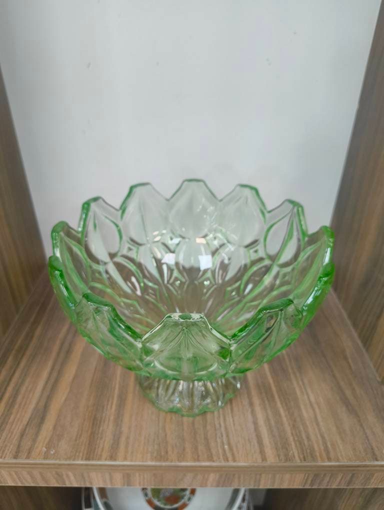 میوه خوری پایه دار چشم گاوی سبز اصل چک — تصویر ۴