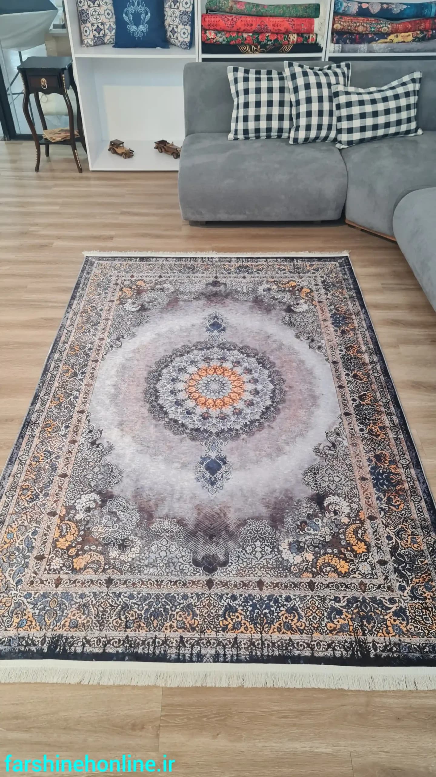 فرشینه وینتیج طرح قالی ایرانی طوسی نارنجی — تصویر ۲