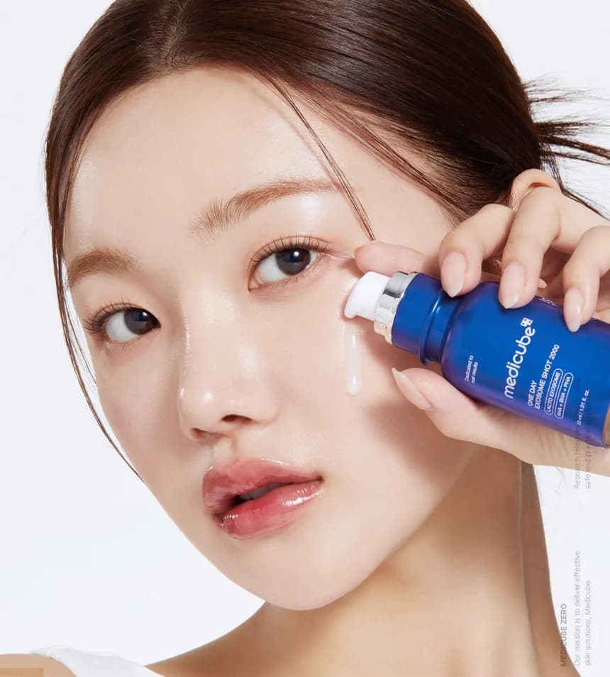 سرم لایه بردار اگزوزوم شات 7500 مدی کیوب Medicube One Day — تصویر ۳