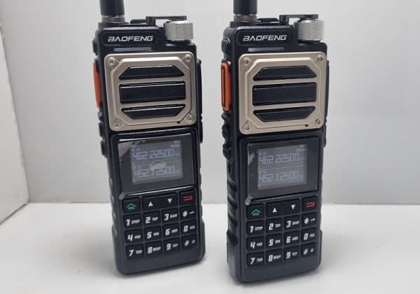 بیسیم واکی تاکی باوفنگ مدل UV-25