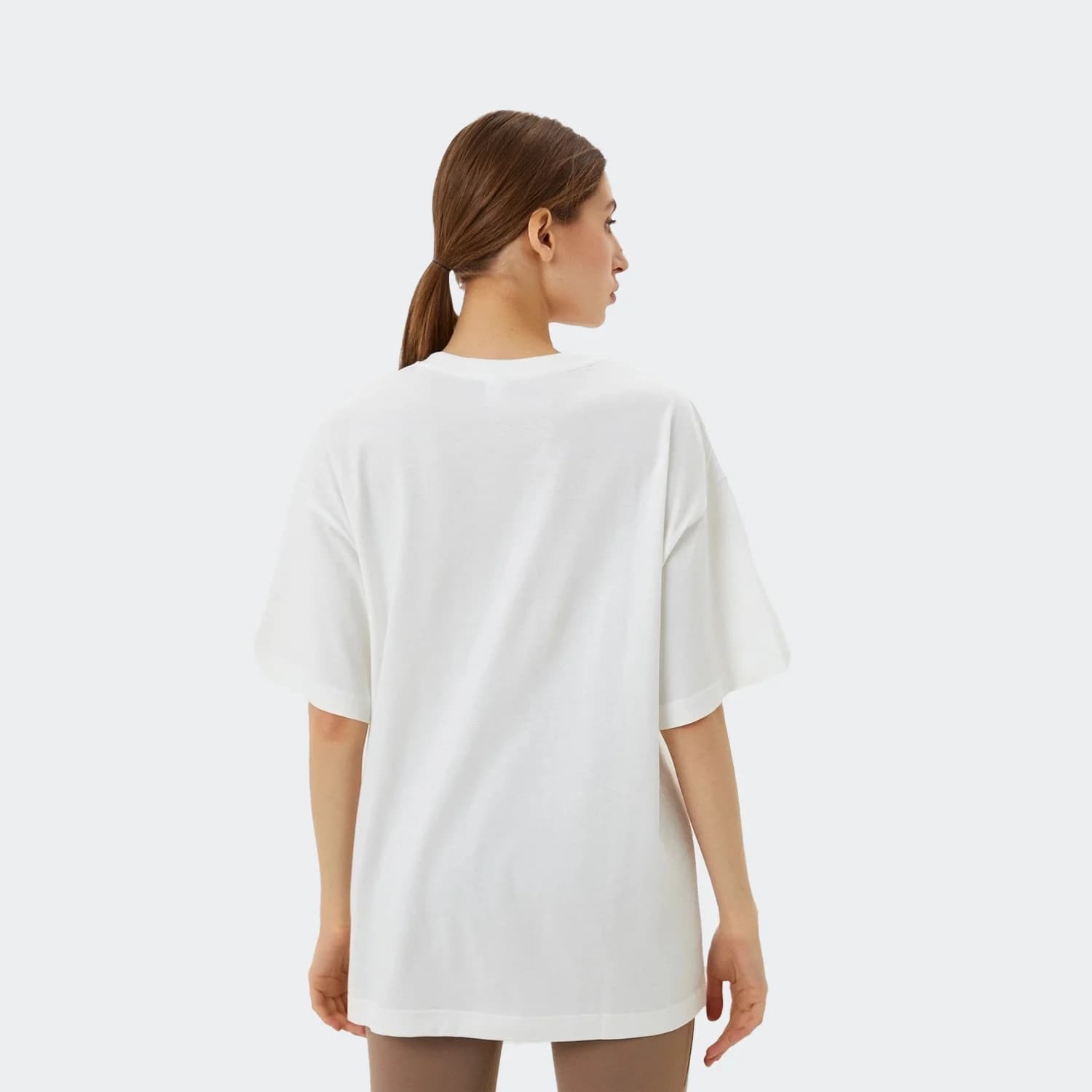 تیشرت زنانه ریباک مدل T-shirt REEBOK CL GOOD VIBES GRAPHIC TEE — تصویر ۳