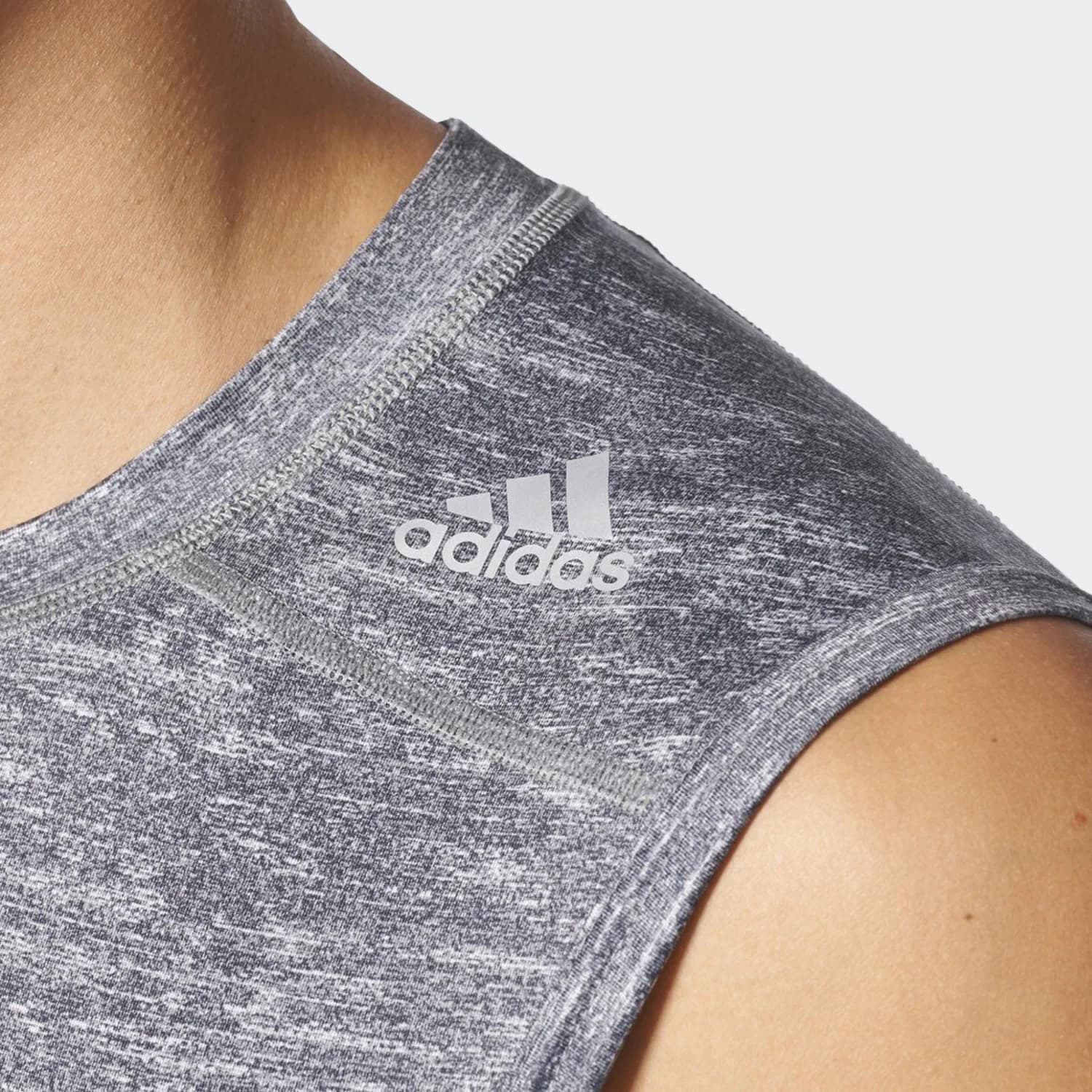 کاور مردانه آدیداس مدل Men’s TECHFIT sleeveless cover — تصویر ۵