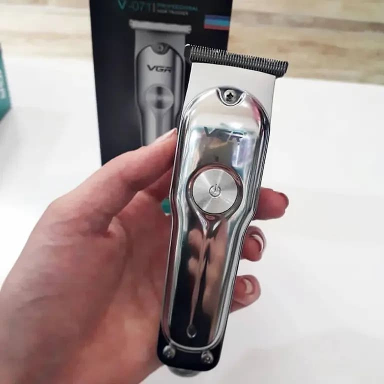 ماشین اصلاح خط زن وی جی آر VGR مدل V-071 شارژی — تصویر ۷
