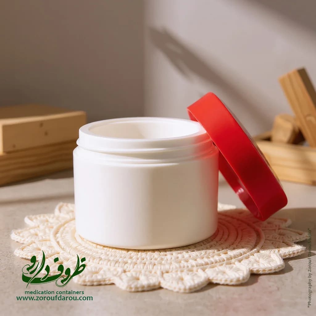 قوطی کرم ایرانی ( 45 گرمی ) — تصویر ۳