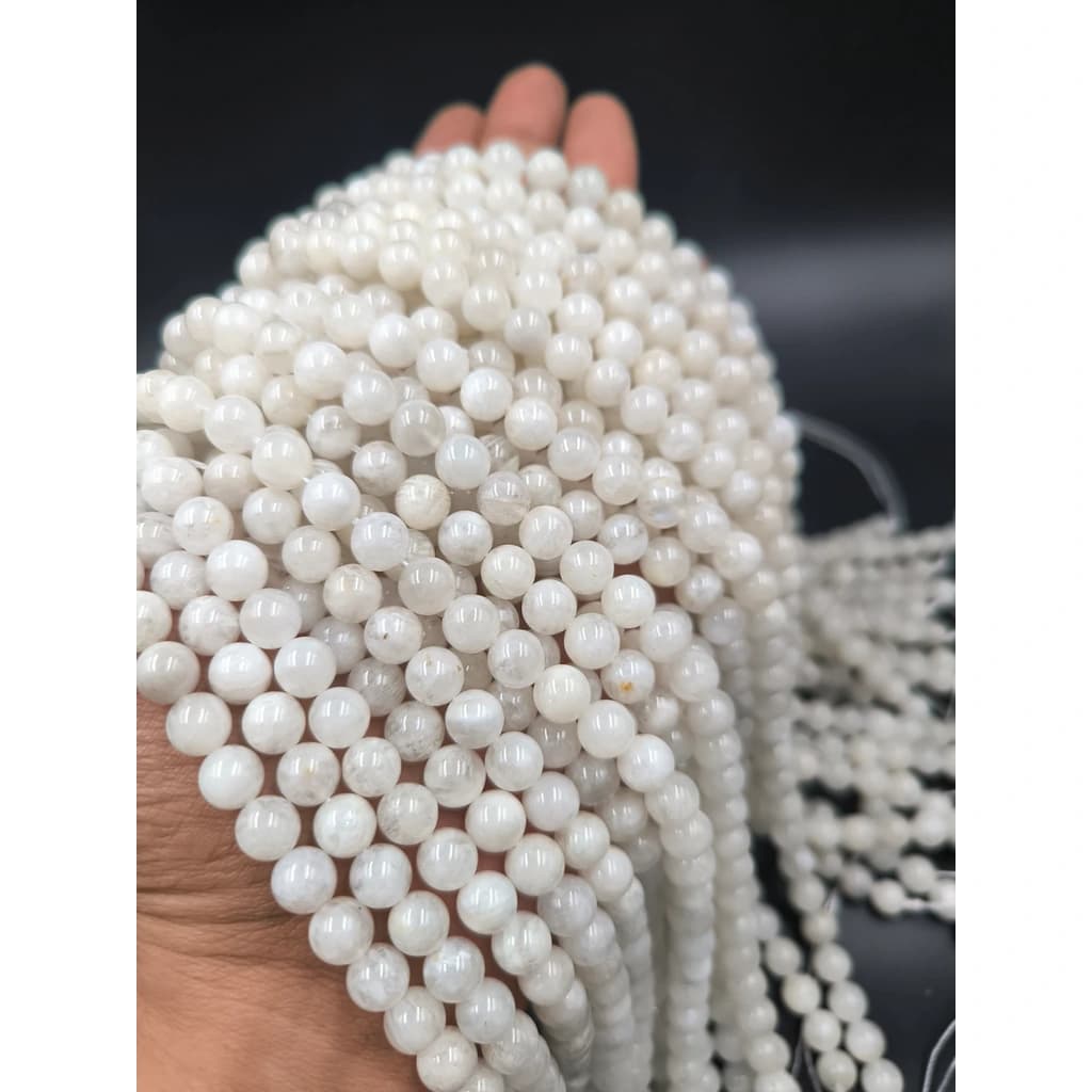 ریسه سنگ مون استون طبیعی سایز 8 میلی کد 8685 — تصویر ۳