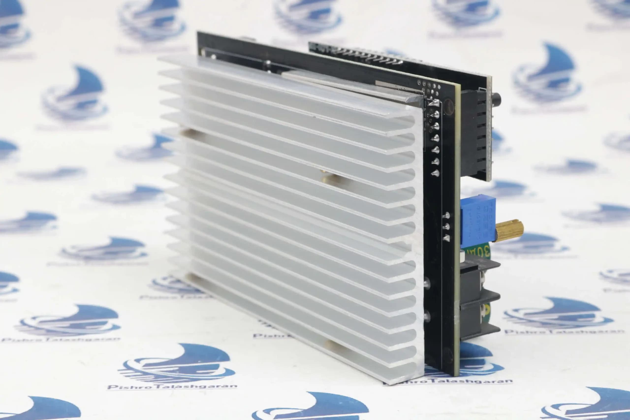 ماژول مبدل DC-DC کاهنده و افزاینده 300 وات دارای MPPT — تصویر ۴