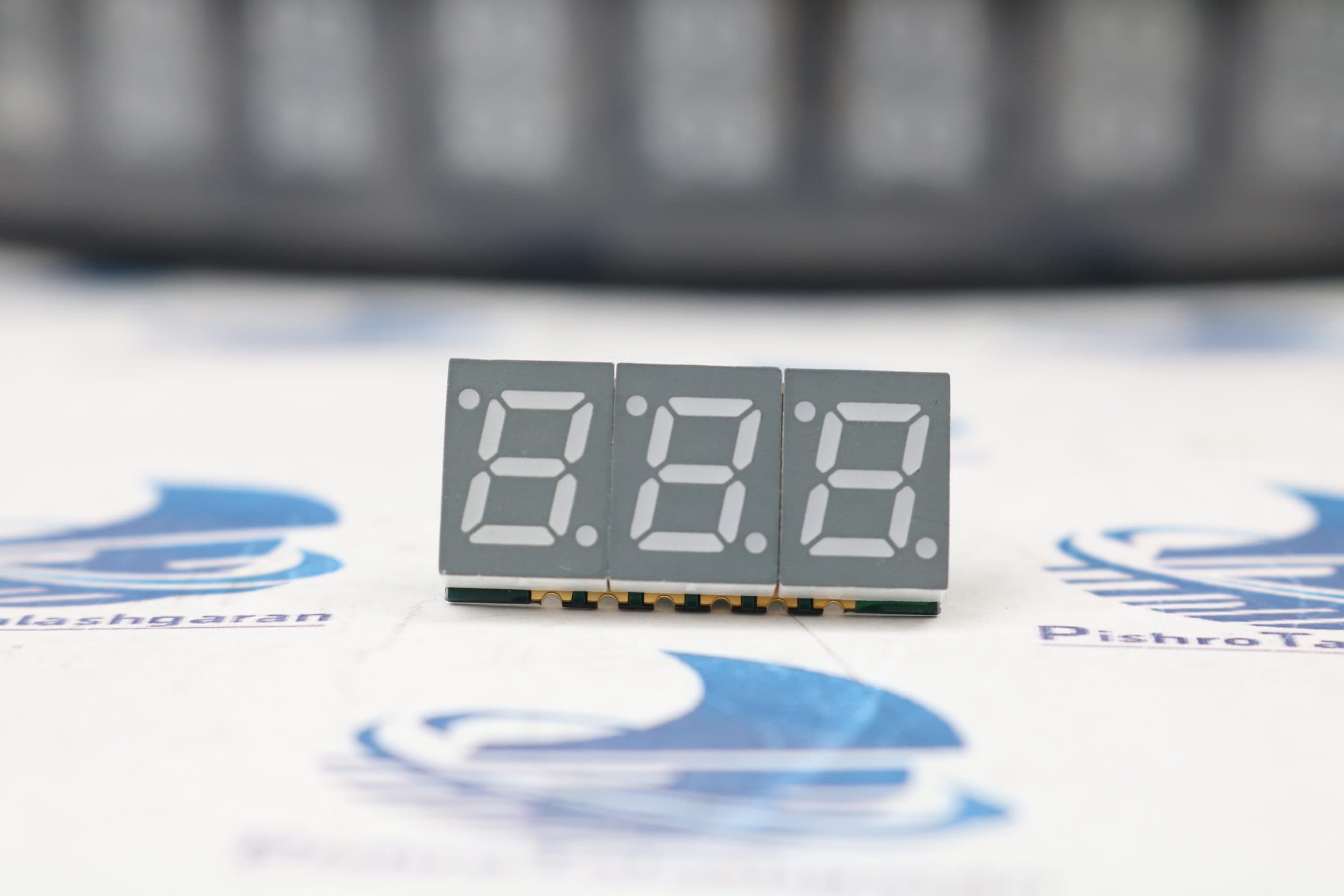 سون سگمنت 3 دیجیت 0.28 اینچ سفید کاتد مشترک SMD — تصویر ۸
