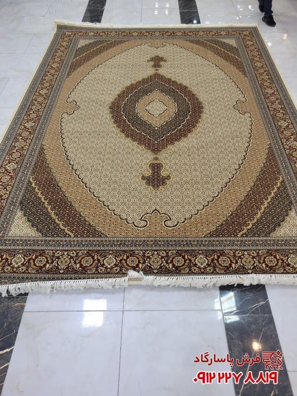 فرش ریز ماهی کرم 700 شانه اکرولیک تراکم 2550 — تصویر ۱۰