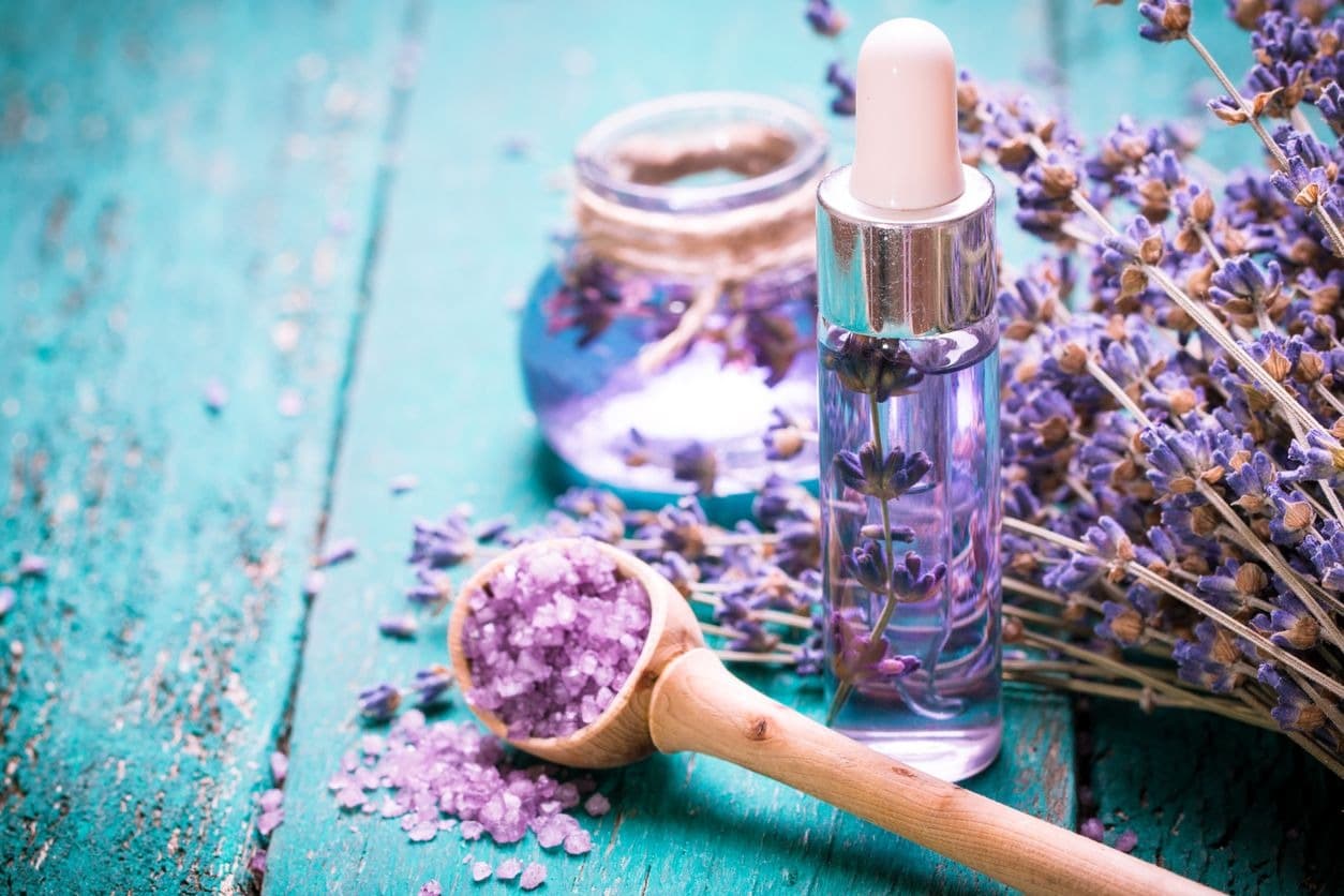 روغن ماساژ لوندر ریلکسی درجه یک ( نیم لیتری )