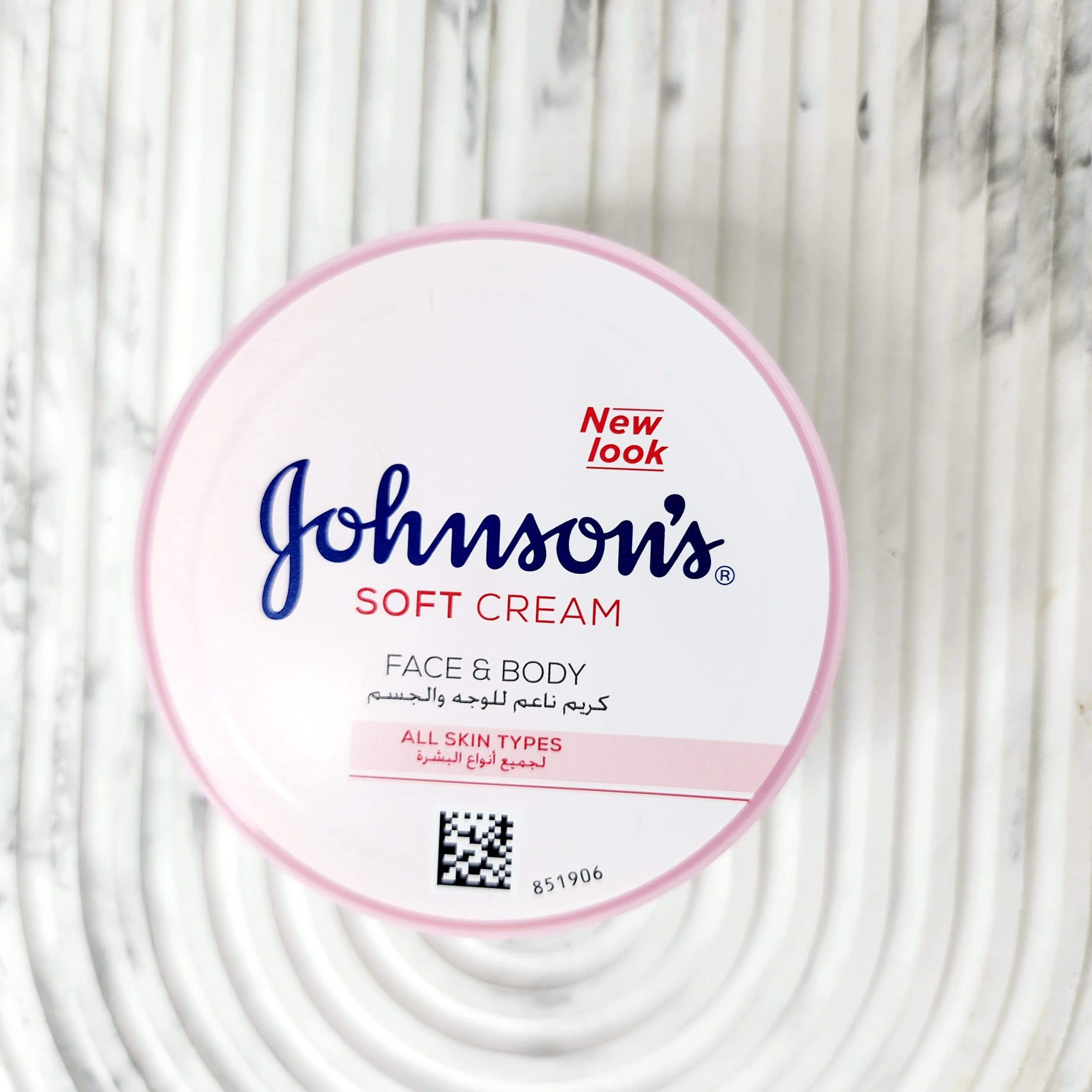 کرم جانسون Johnson’s مرطوب کننده صورت و بدن 200 میل — تصویر ۶