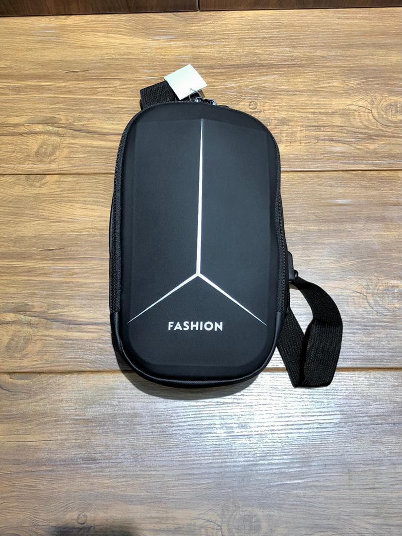 بادی بگ برند Fashion طرح هارد باکس سه بعدی مشکی — تصویر ۱۰
